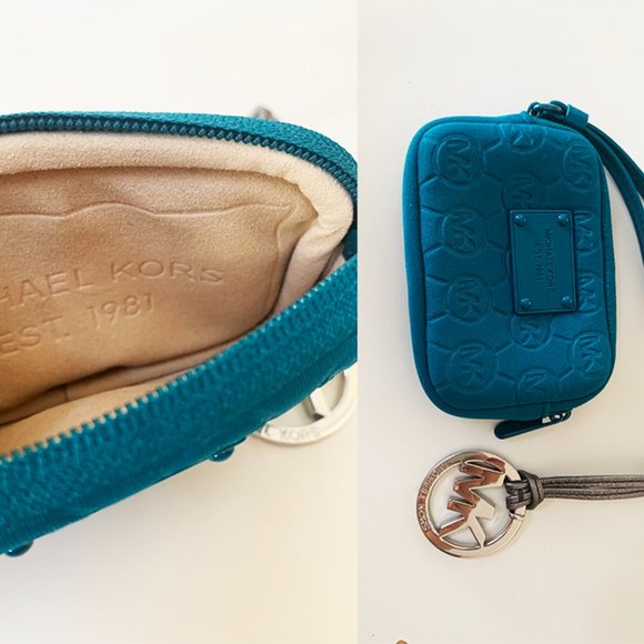 Michael Kors wristlet + MK bag charm - Picture 6 of 7